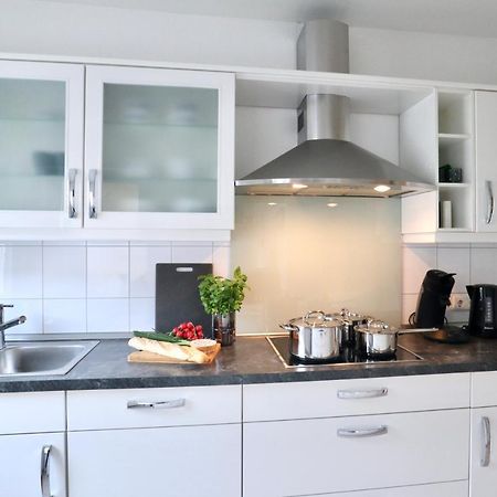 Sabe Apartment: Balcony + Free Parking + Netflix Βούρπεταλ Εξωτερικό φωτογραφία